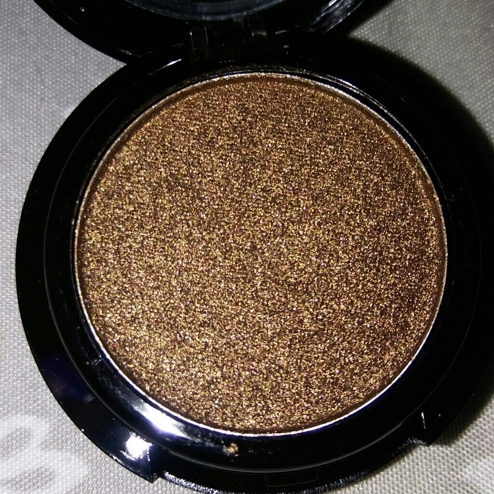 DLS Eyeshadow in Bronzed
